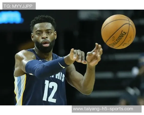 Lowe称赞克尼佩尔为最佳新秀其射术和全面能力均达到A级别 Lowe称赞克尼佩尔为最佳新秀其射术和全面能力均达到A级别