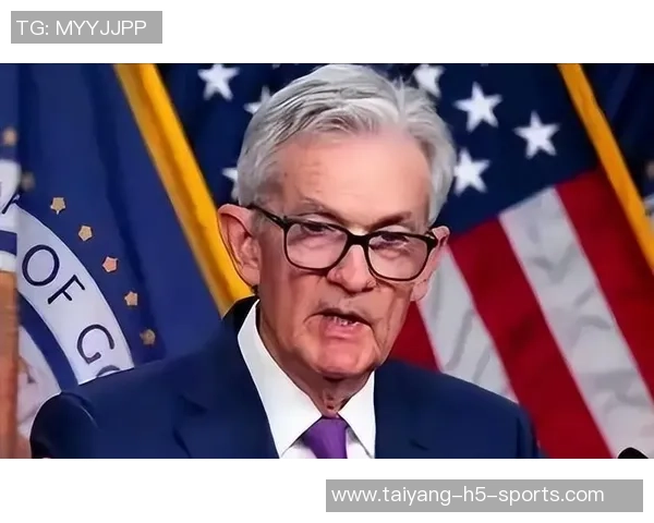 鲍威尔三分球狂轰34分坚定信念与队友教练共谋胜利目标